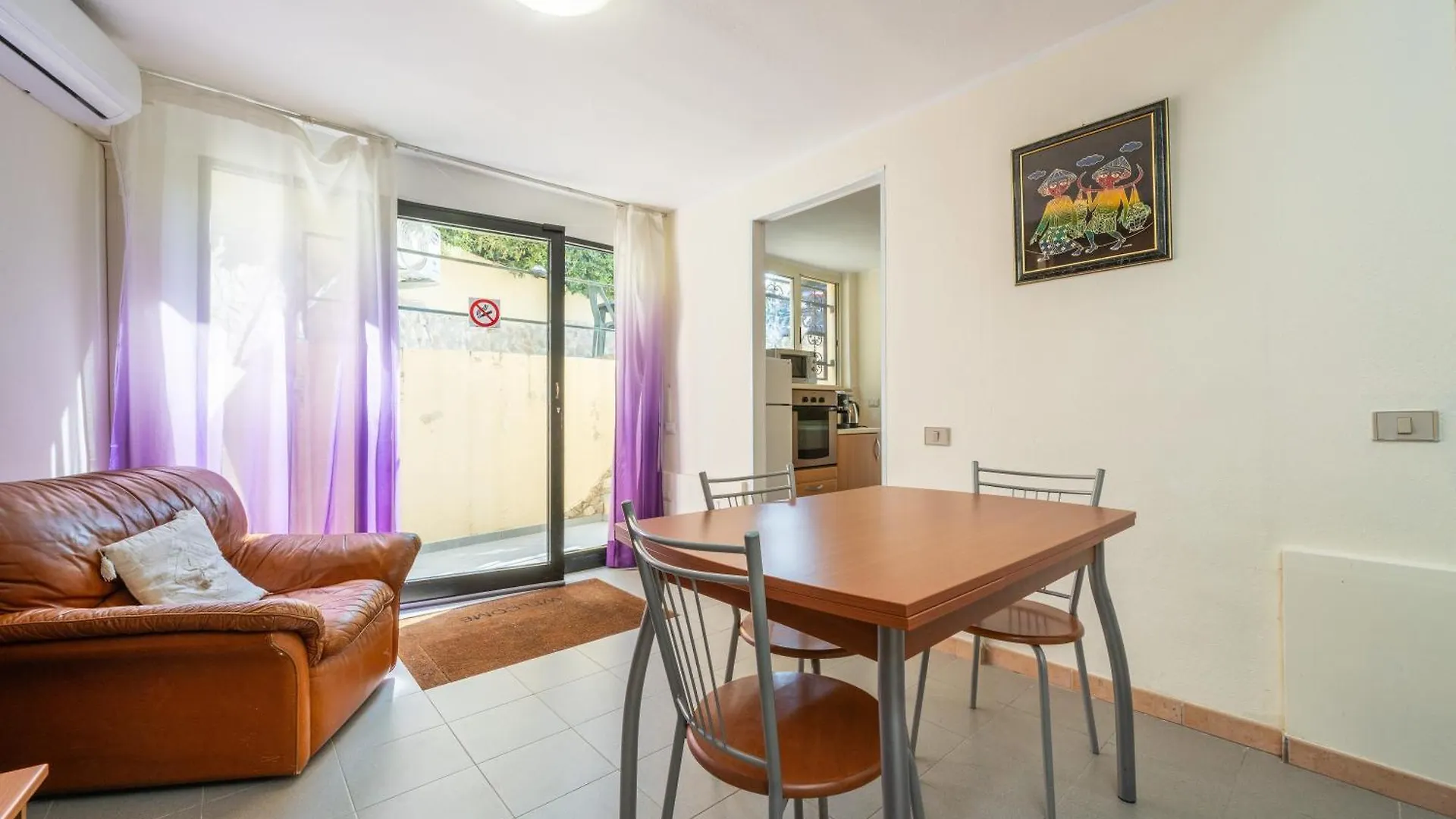 Casa Serenella Quartu Sant'Elena 0*,